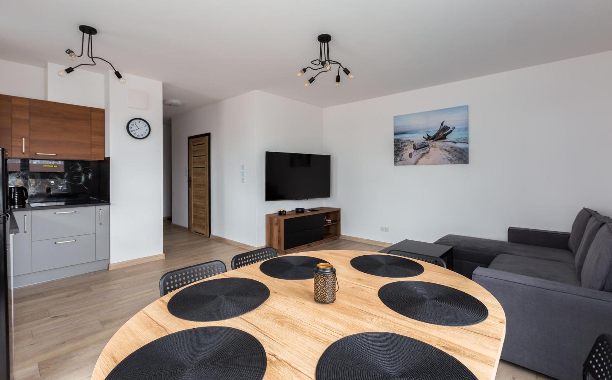 Sea Salt Spacious Apartment